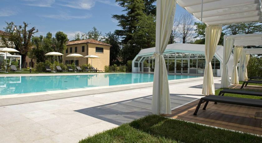 Отель Resort Donna Lucia