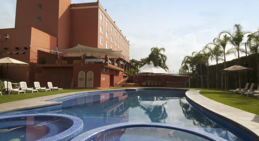 Отель Fiesta Inn Cuernavaca Hotel