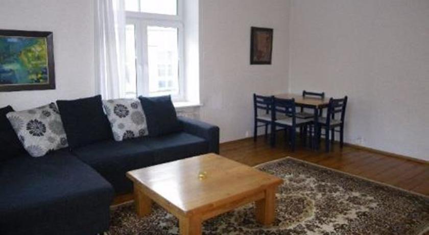 Ülikooli 3 Apartment