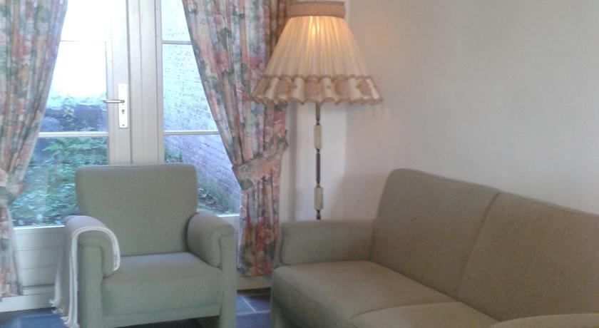 Апартаменты Holiday home Dutch House Brielle