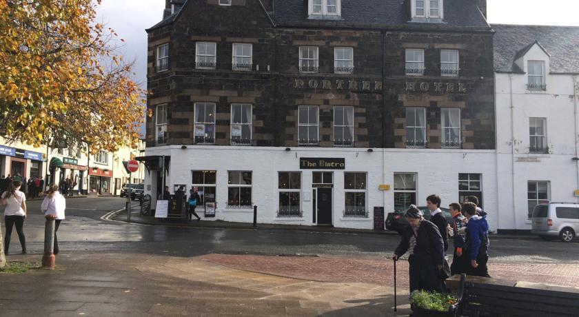 Отель The Portree Hotel