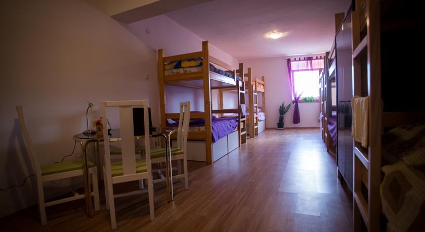 Hostel 54