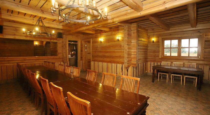 Апартаменты Askari Holiday Home