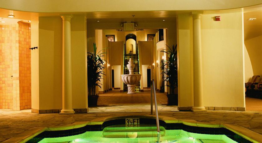 Отель Fairmont Sonoma Mission Inn