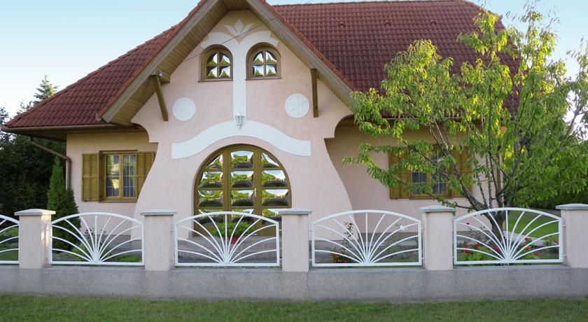 Апартаменты Apartment Balatonmariafurdo 7