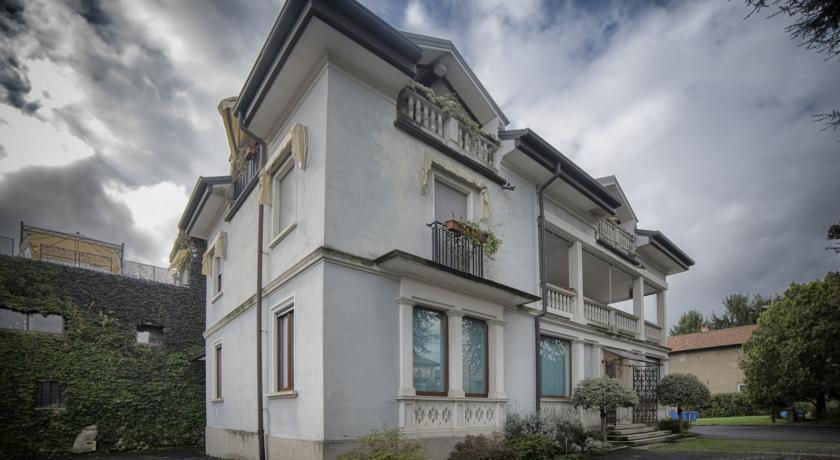 Апартаменты Villa Iris