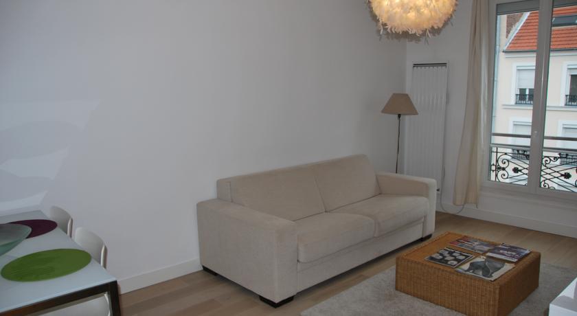 Апартаменты Apartment Corentin Celton Paris
