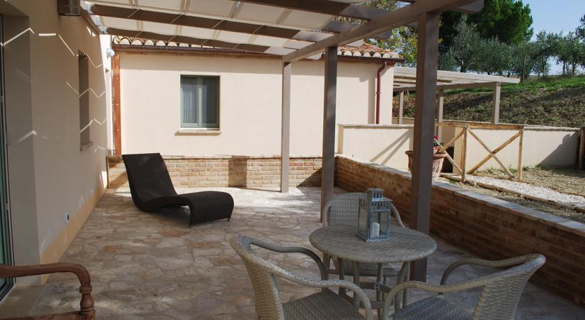 Отель Le Maraclà Country House