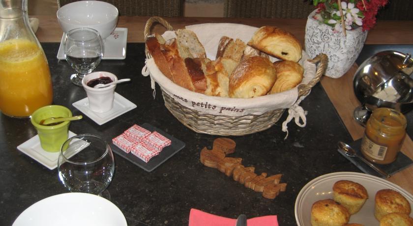 Мини-отель Bed and breakfast La Fontaine Blanche