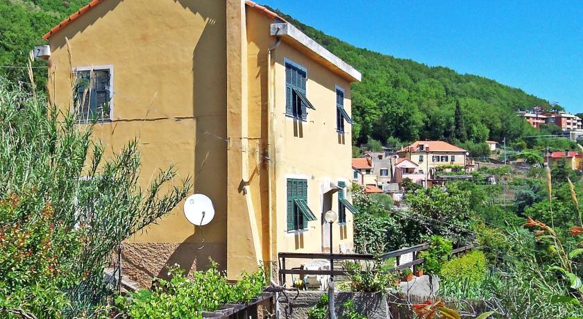 Вилла Villa Bergeggi Savona