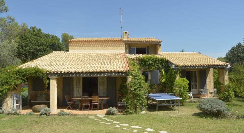 Вилла Villa Lara