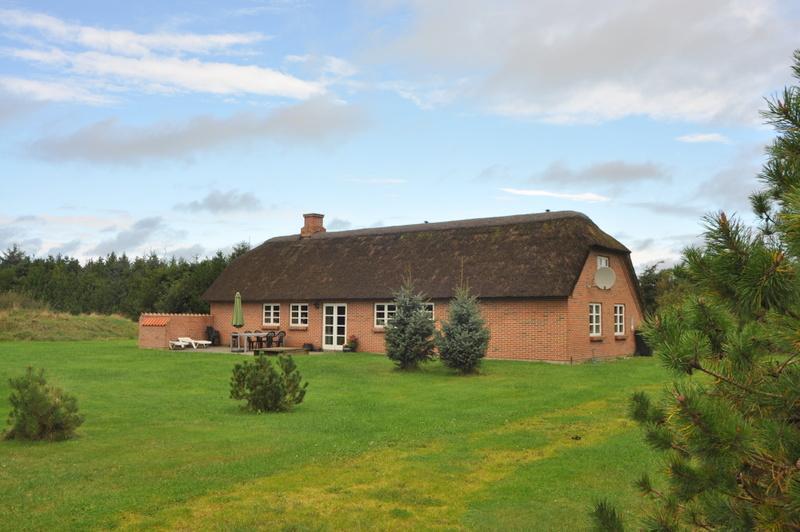 Апартаменты Holiday home Bækbyvej 113