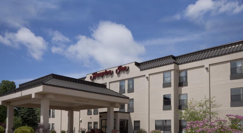 Отель Hampton Inn Decatur/Forsyth