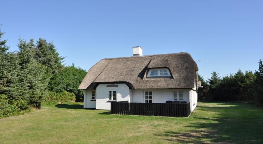 Апартаменты Holiday home Ulfborg 4