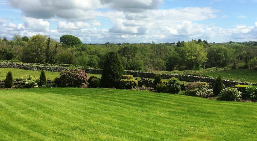 Отель Corrib View Villa B&B