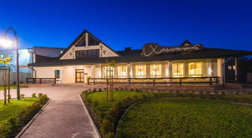 Гостиница Hotel and Restaurant Khmelnitskiy