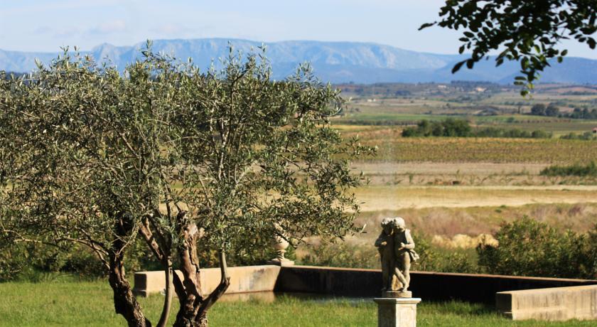 Апартаменты Domaine La Fourcade
