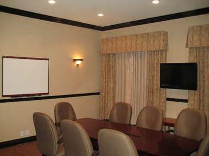 Отель Hampton Inn & Suites Hemet