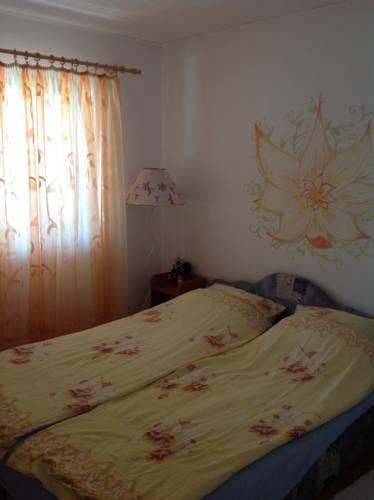 Апартаменты Holiday Home Balatonbereny 16