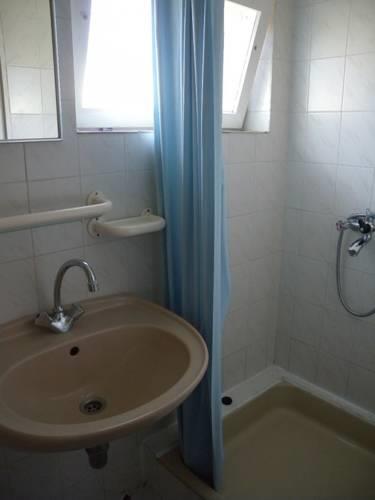 Апартаменты Holiday home Balatonfenyves 11