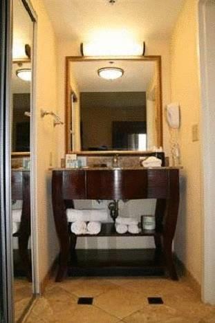 Отель Hampton Inn & Suites Nashville-Smyrna