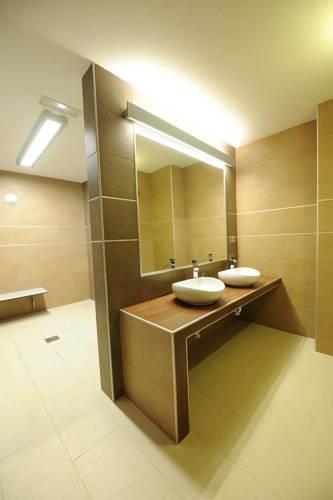 Апартаменты Regency Torviscas Apartments and Suites