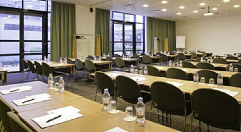 Отель Ibis Rennes Cesson