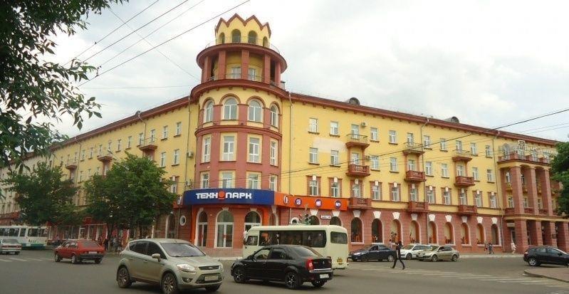 В центре города