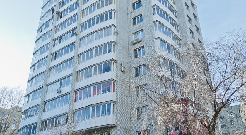 на Луговой 67/69