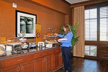 Отель Hampton Inn & Suites Stephenville, TX