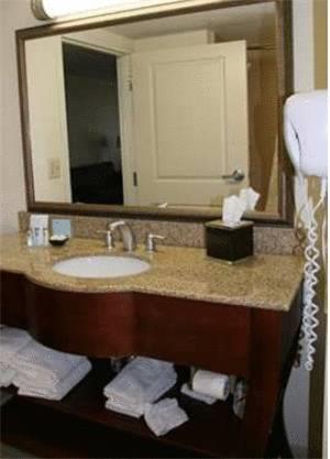 Отель Hampton Inn Doylestown