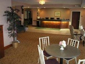 Отель Quality Inn & Suites