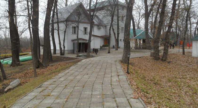 Гостиница Холидей Парк Ривьера