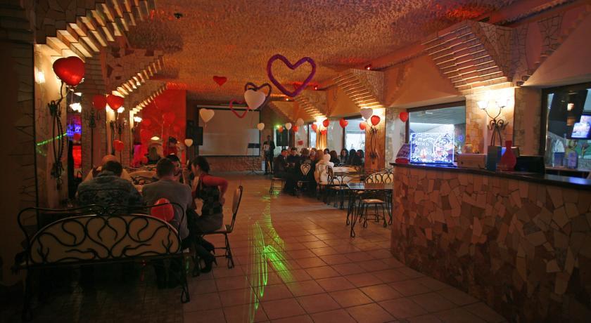 Гостиница Club Friends