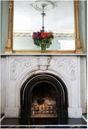 Отель Linden Row Inn