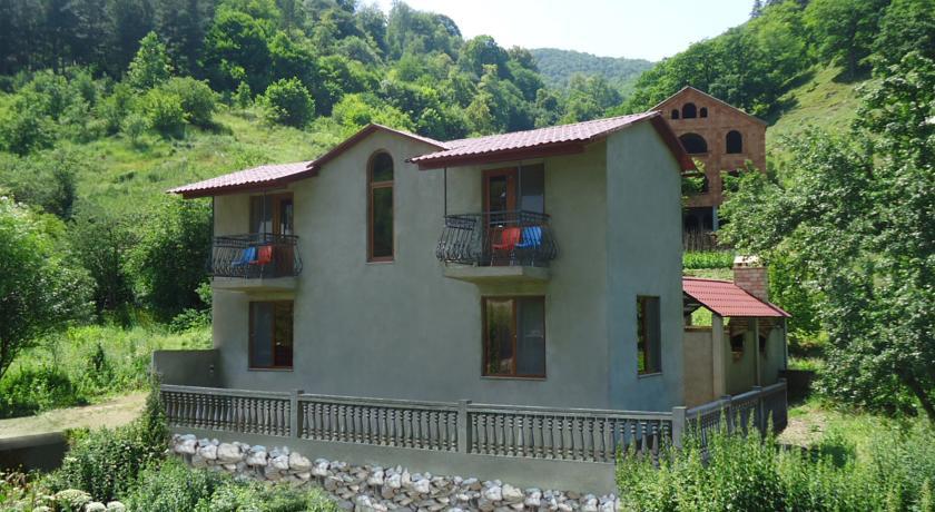 Апартаменты Your House