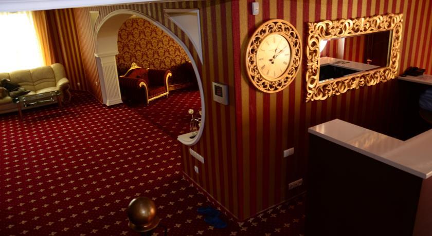 Hotel Gold Lion