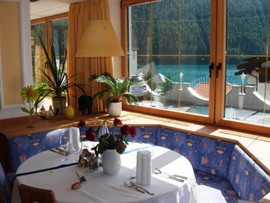 Отель Hotel Edelweiss