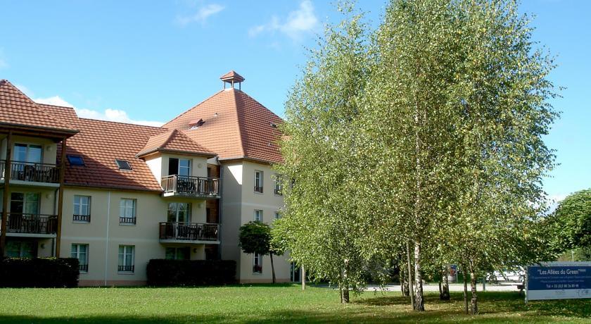Апартаменты One-Bedroom Apartment Les Allées Du Green 4