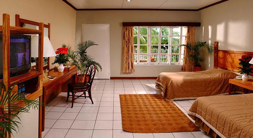 Отель Almont Inland Resort