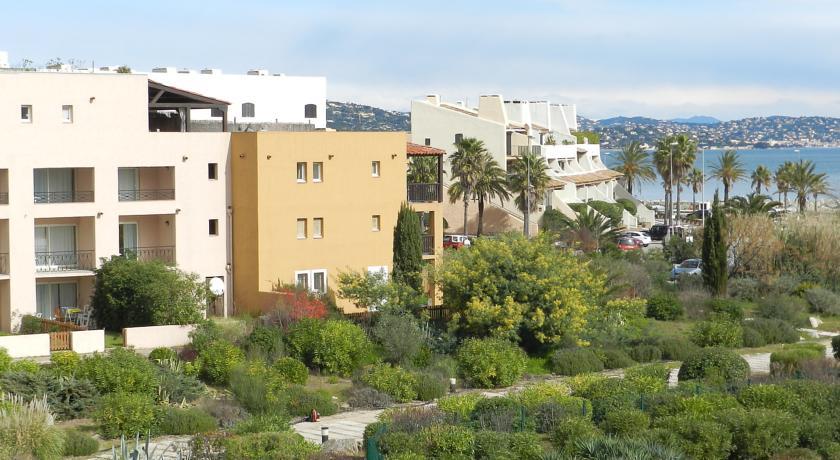 Апартаменты One-Bedroom Apartment Les Marines 2