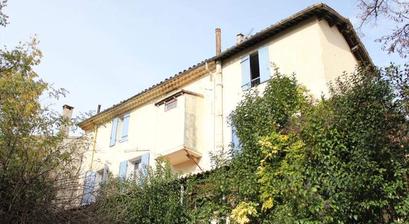 Отель Auberge de Tourves