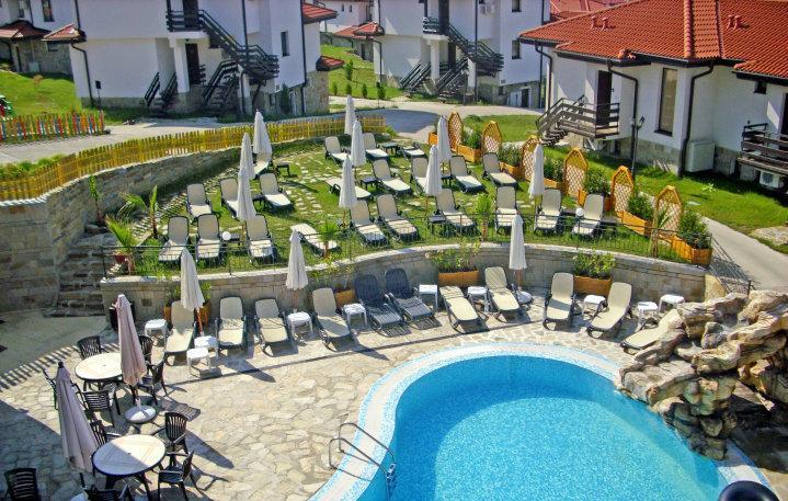 Отель Monicspaclub Wellness in Bayview Villas