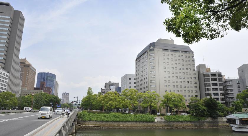 Отель Hotel Sunroute Hiroshima