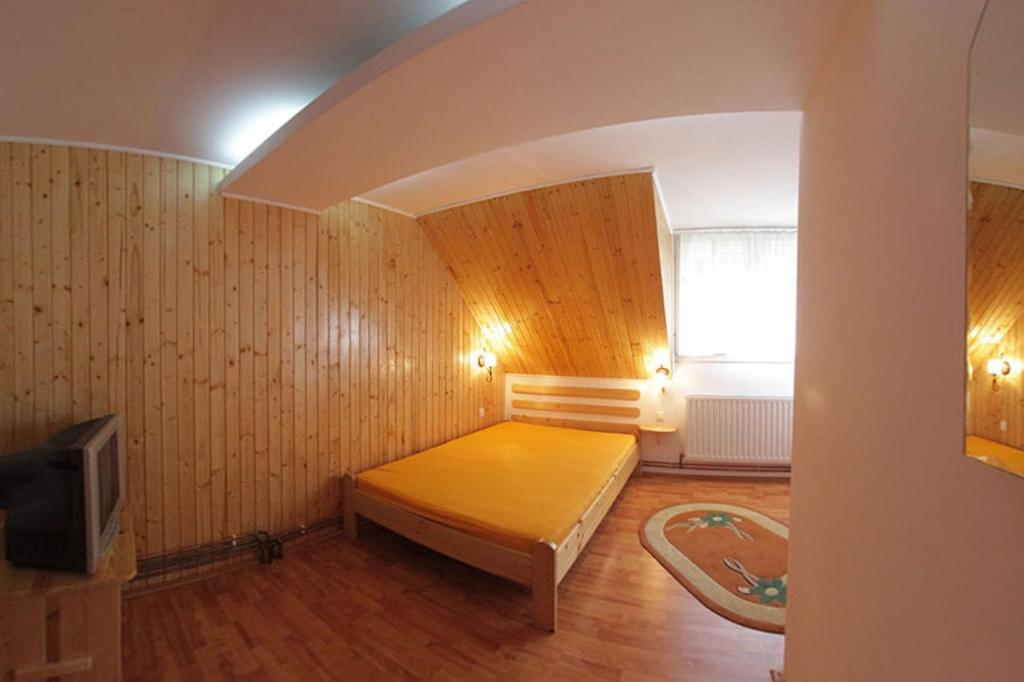 Гостевой дом Pensiunea Flori de Camp