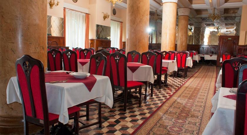 Отель Hotel Cerna