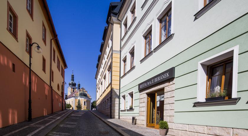 Отель Hotel Beránek