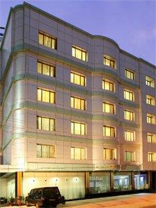 Hotel Pearl Continental
