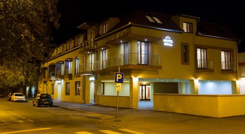 Отель Hotel Brill Orosháza