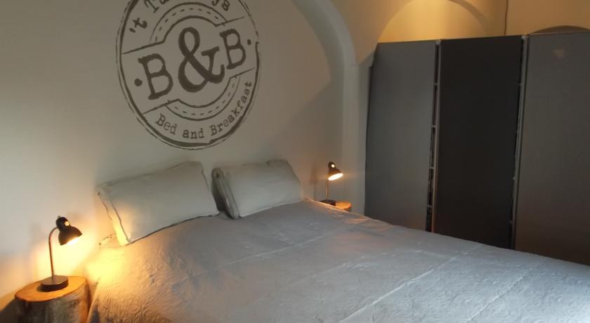 Мини-отель B&B 't Tuinhuys